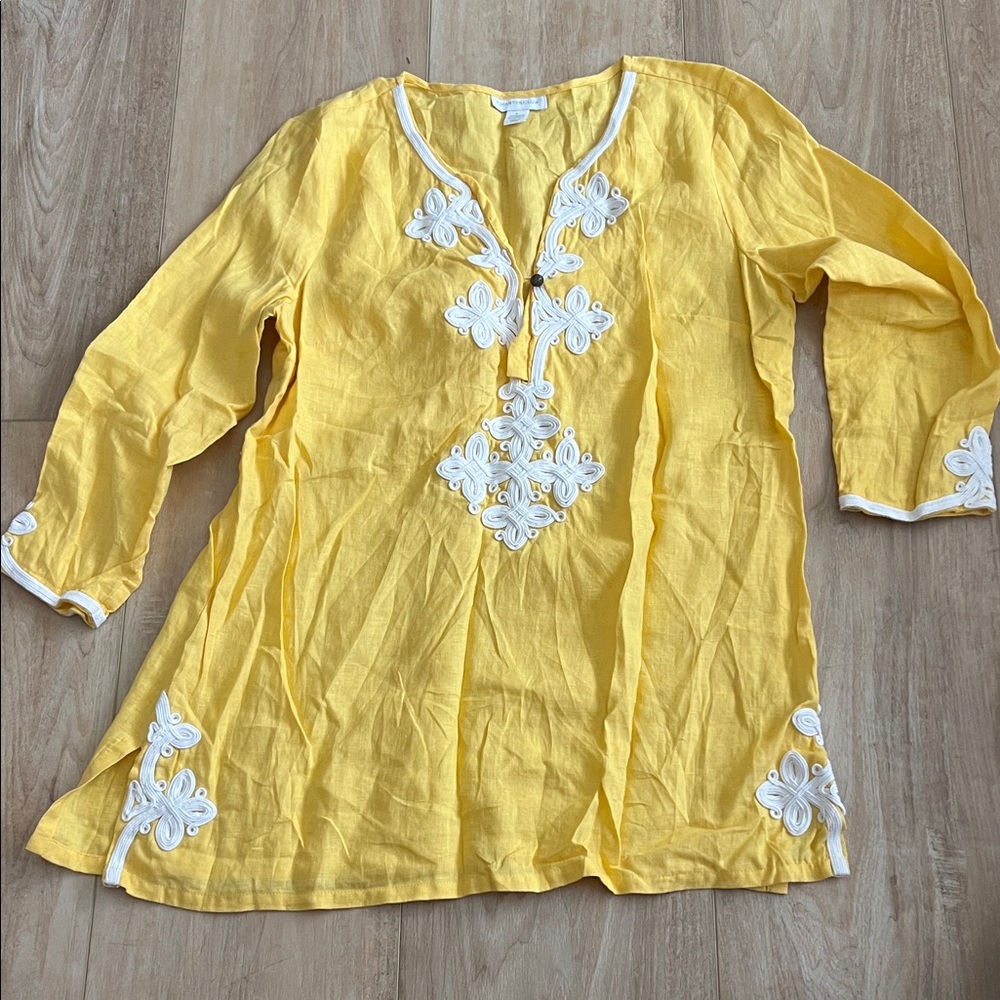 Charter Club Yellow Top with White Detailing